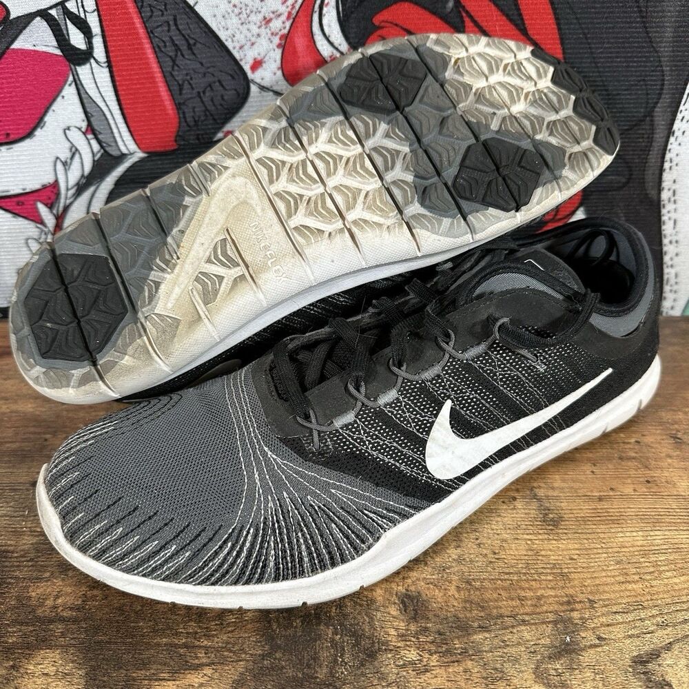 Size 10 - Nike Flex Adapt TR Dark Gray Black White 831579-001 USED SHIPS ASAP